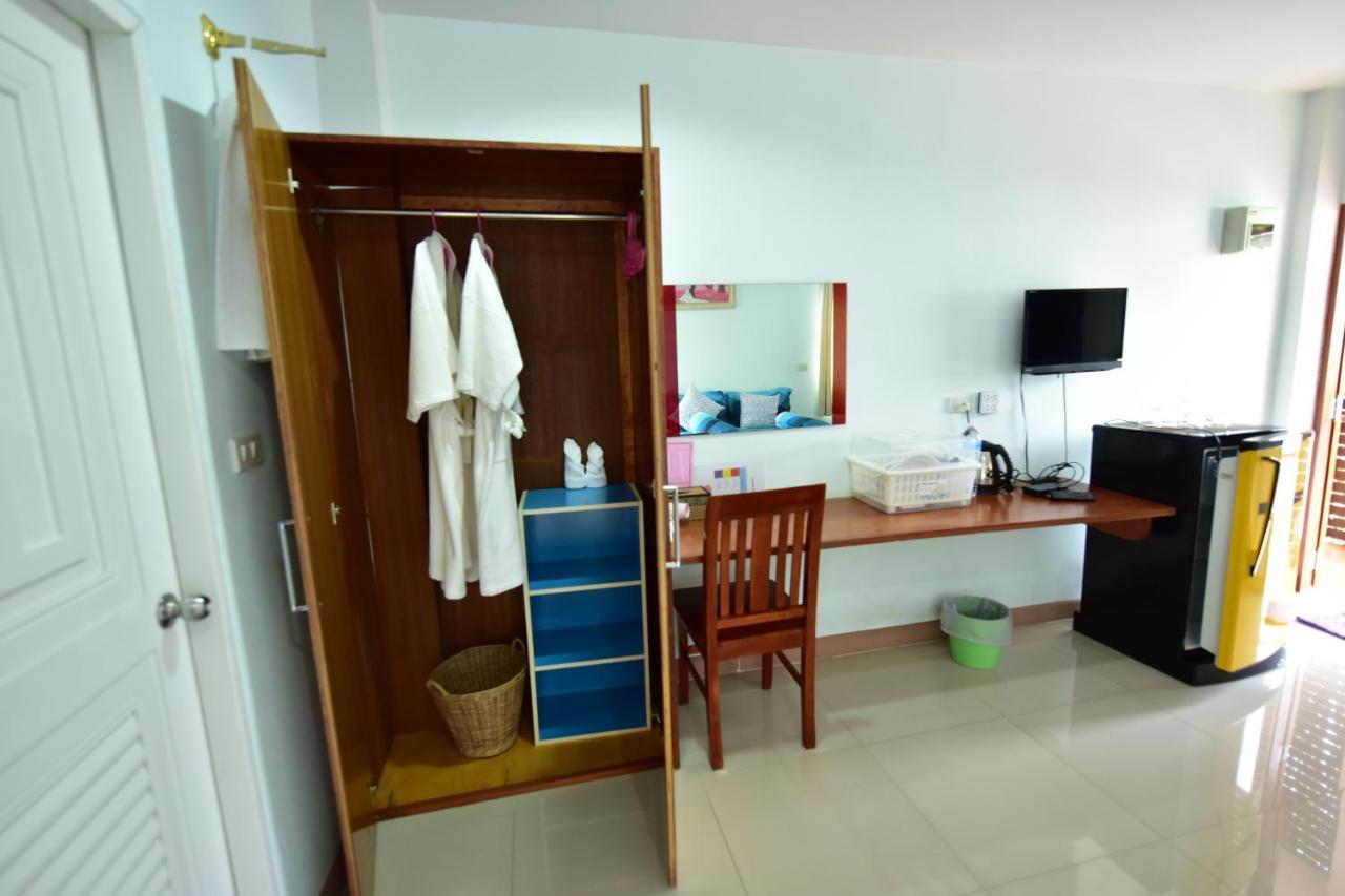סורין Kt Knight Hotel מראה חיצוני תמונה
