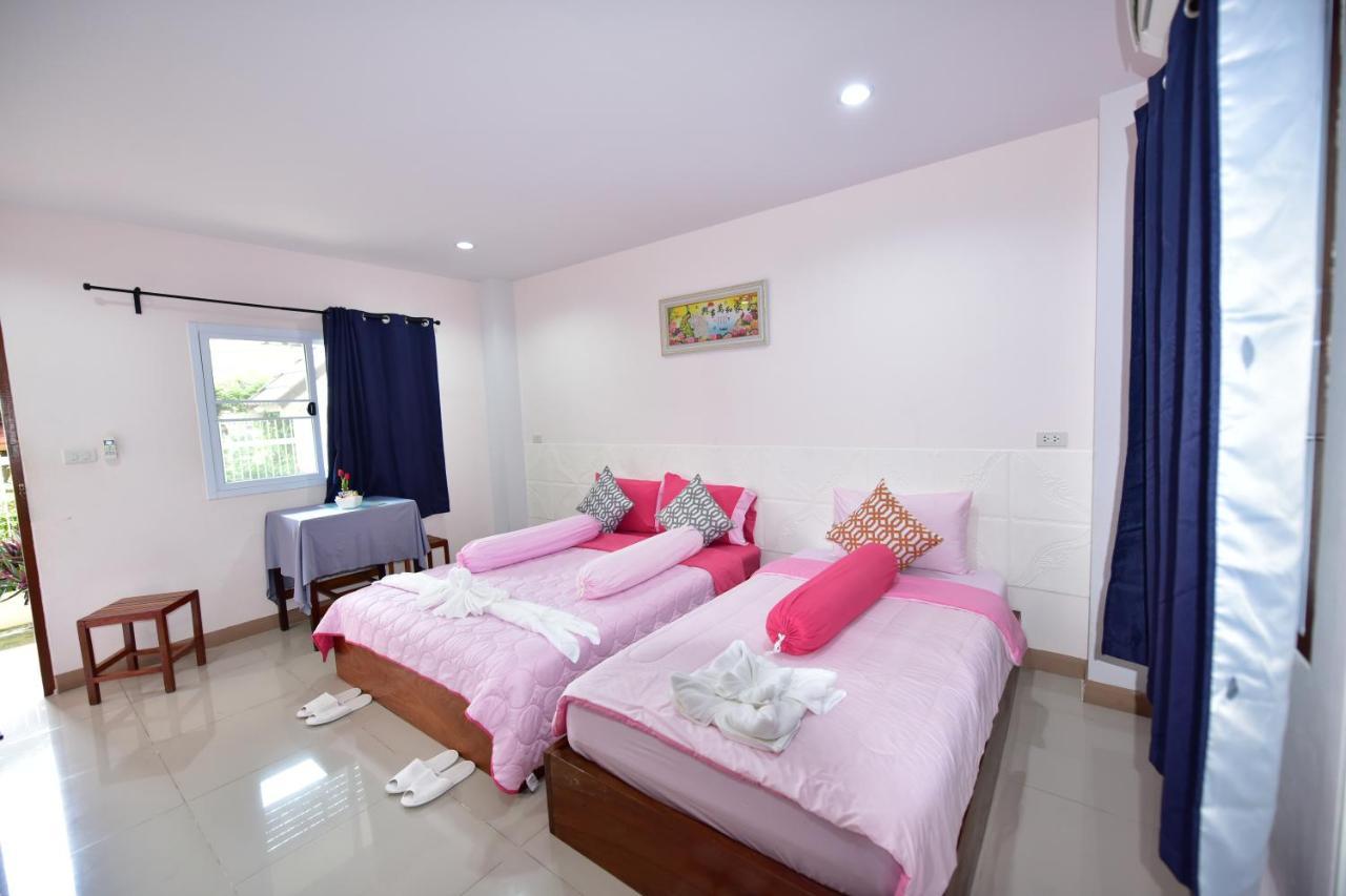 סורין Kt Knight Hotel מראה חיצוני תמונה
